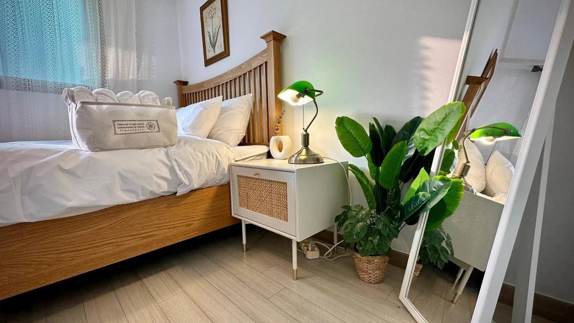 The Urban Oasis Hongdae Appartement Seoel